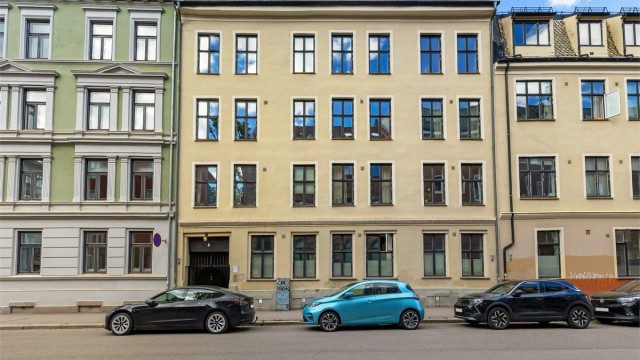 Klassisk bygård fra 1896, sentralt beliggende på Grünerløkka.
