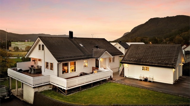 Velkommen til Turheisvegen 8, presentert av Krogsveen v/eiendomsmegler Geir Kristian Ødegård