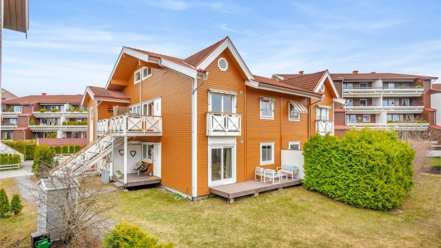 Velkommen til Petter Korsets veg 4F