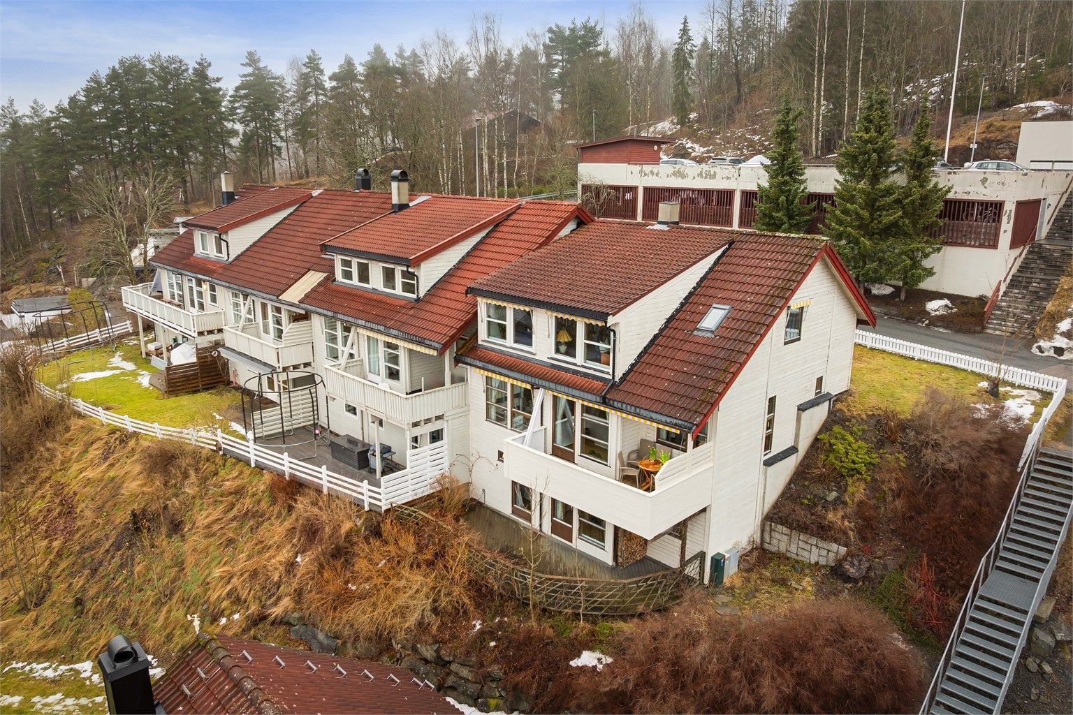 Attraktivt enderekkehus med god planløsning