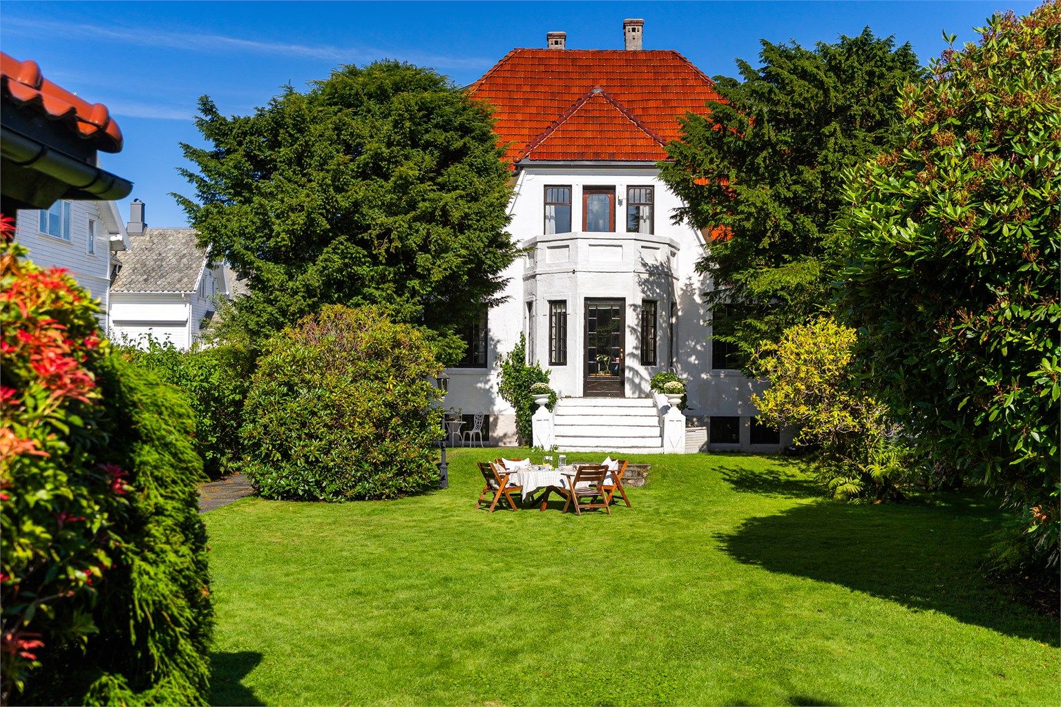 Lene Hviding v/Krogsveen har gleden av å presentere Storhaugveien 48.