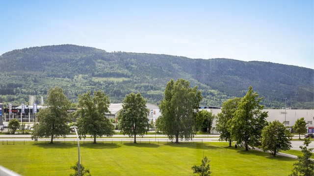 Utsikt fra balkongen.