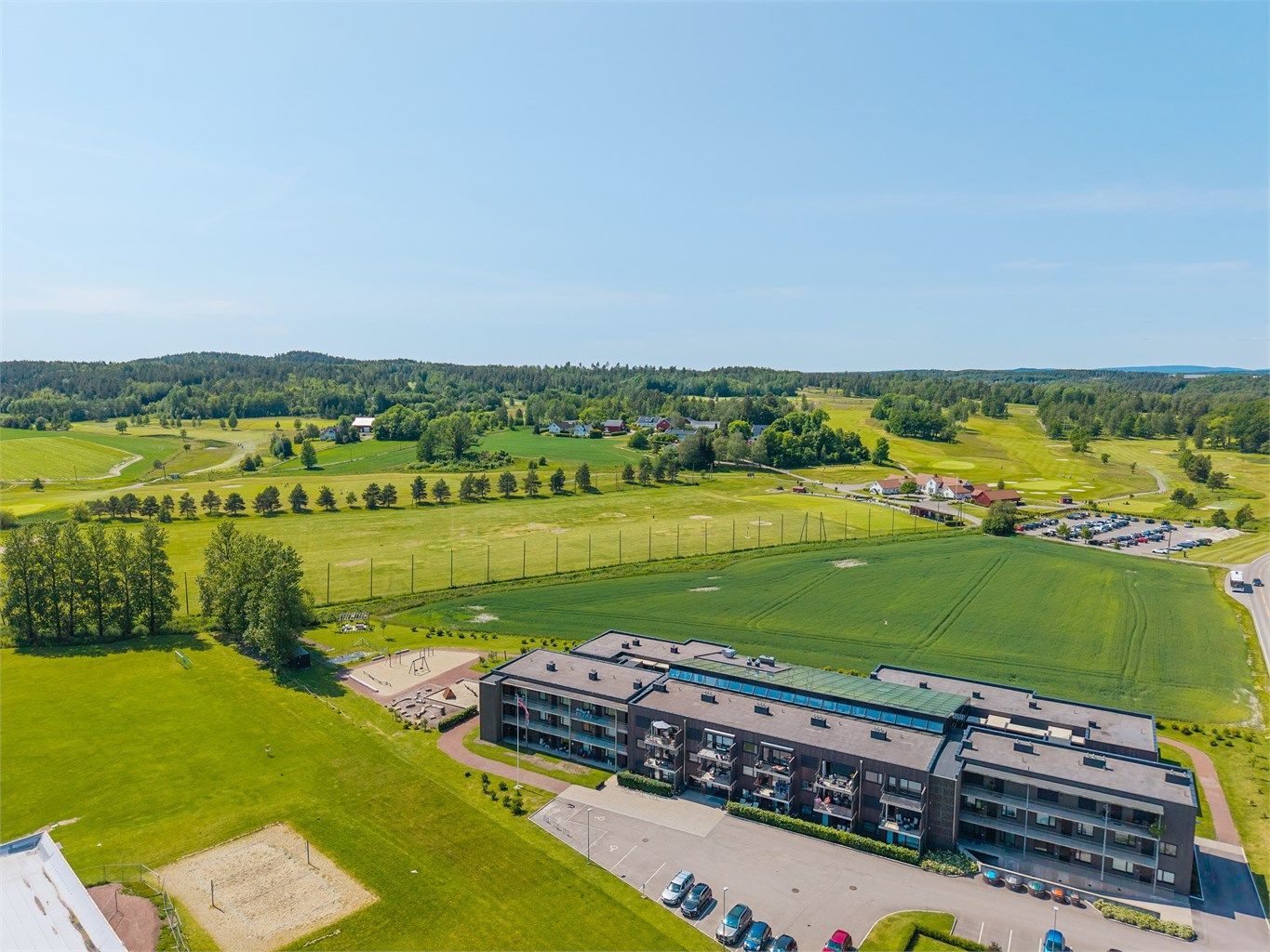 Signaturhagen ligger på Borgheim og er en oase av grønt og ro, og et sameiet som har et moderne design og uttrykk. 