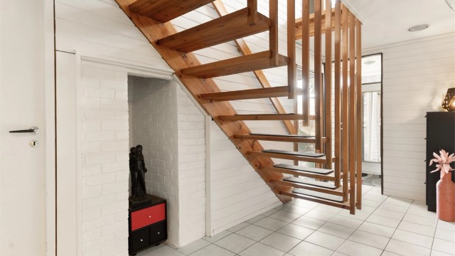 - Etasjen har varmekabler -