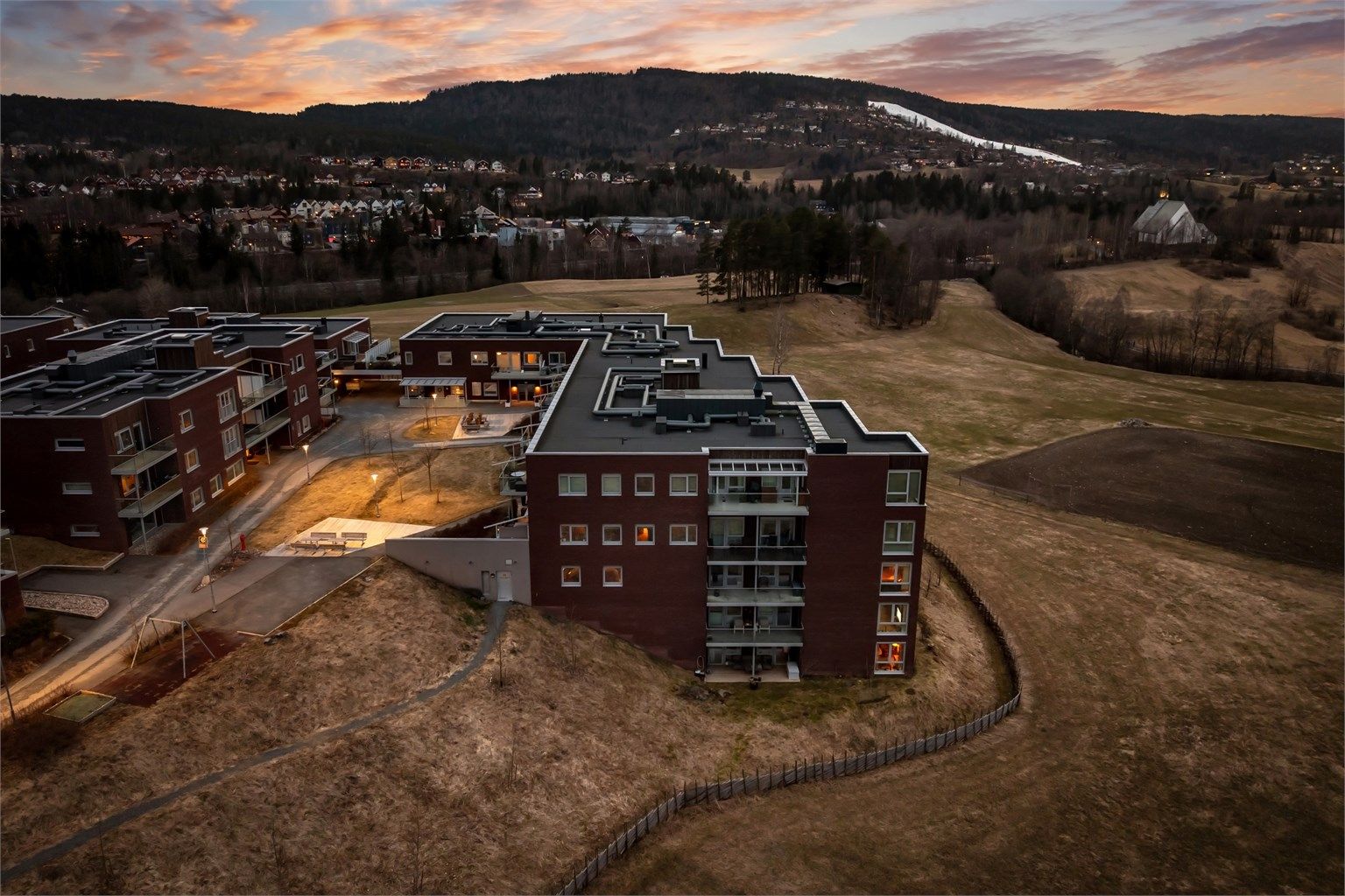Lommedalen golfklubb og Bærum golfklubb er kun en kort kjøretur unna