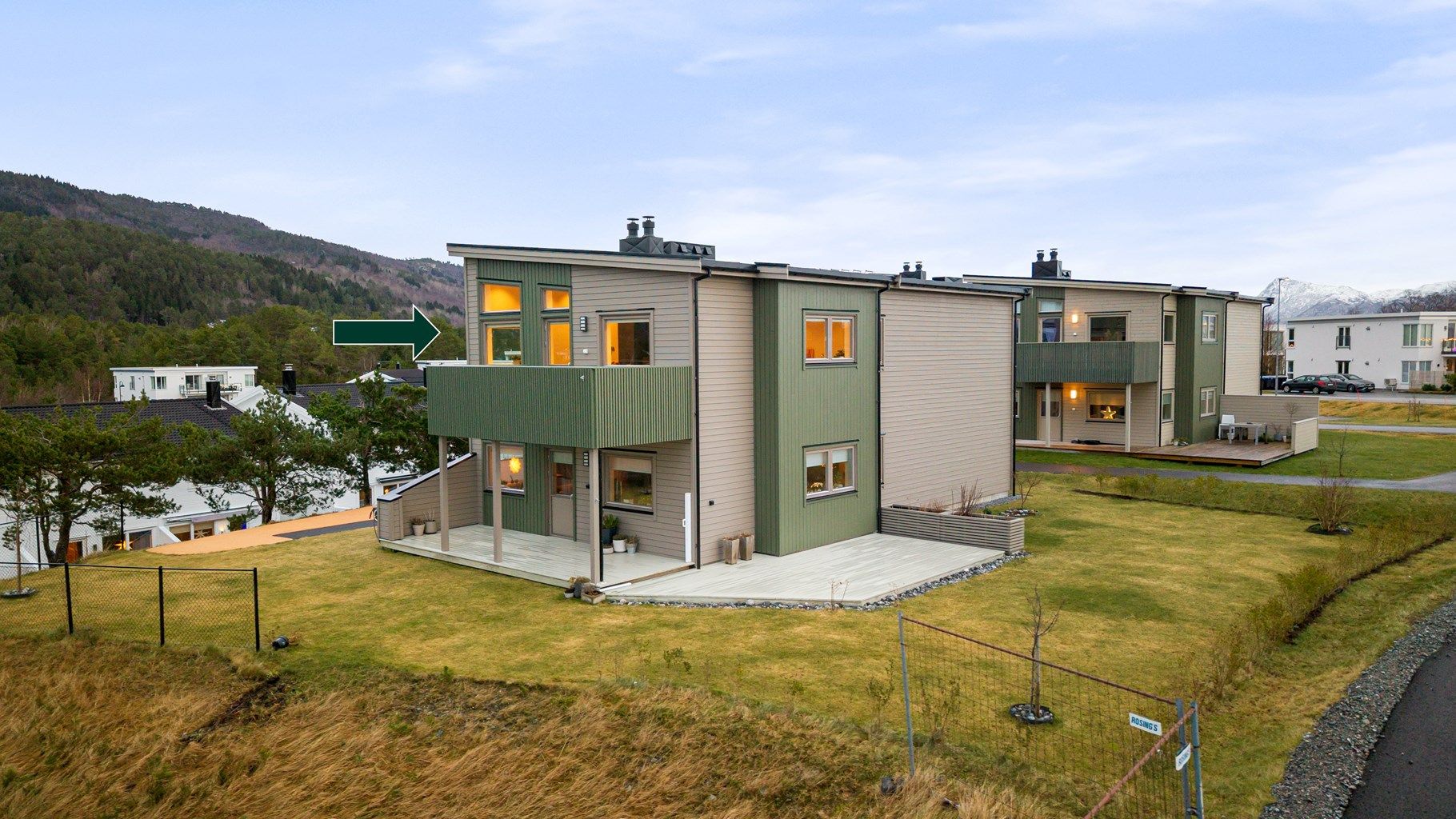 Velkommen til Brattebergringen 6B, en flott halvpart av tomannsbolig i nyere boligområde på Flisnes - presentert av Daglig leder/Eiendomsmegler Preben Willmann