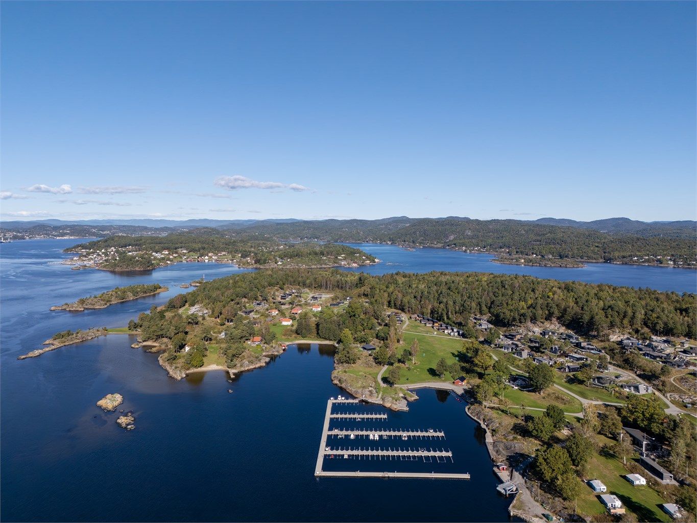 Øya har i senere år blitt rustet opp med nye friarealer og turstier.
