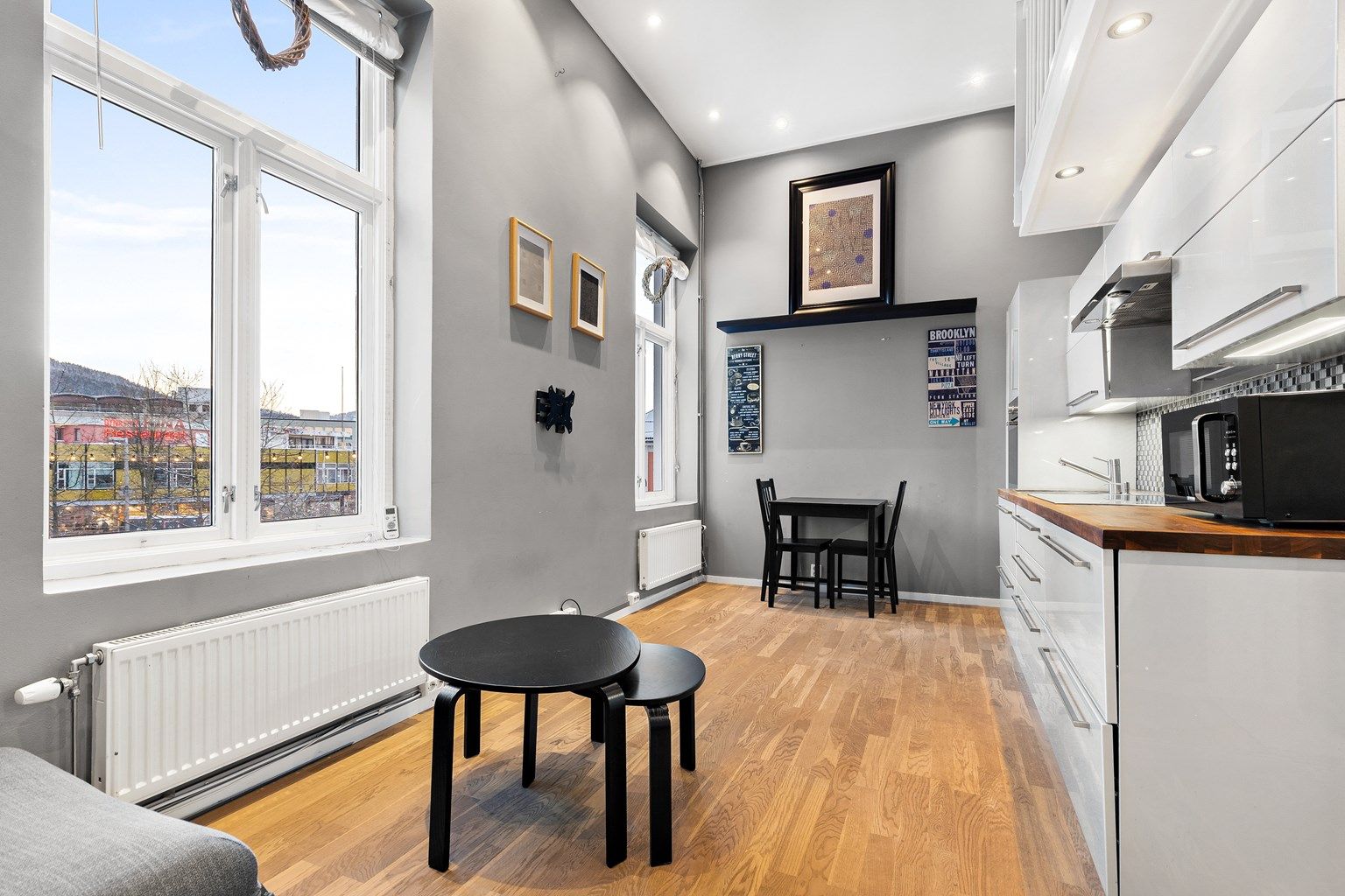 Krogsveen v/Sondre Trøseng Gjellum ønsker velkommen til Strømsø Torg 5C!