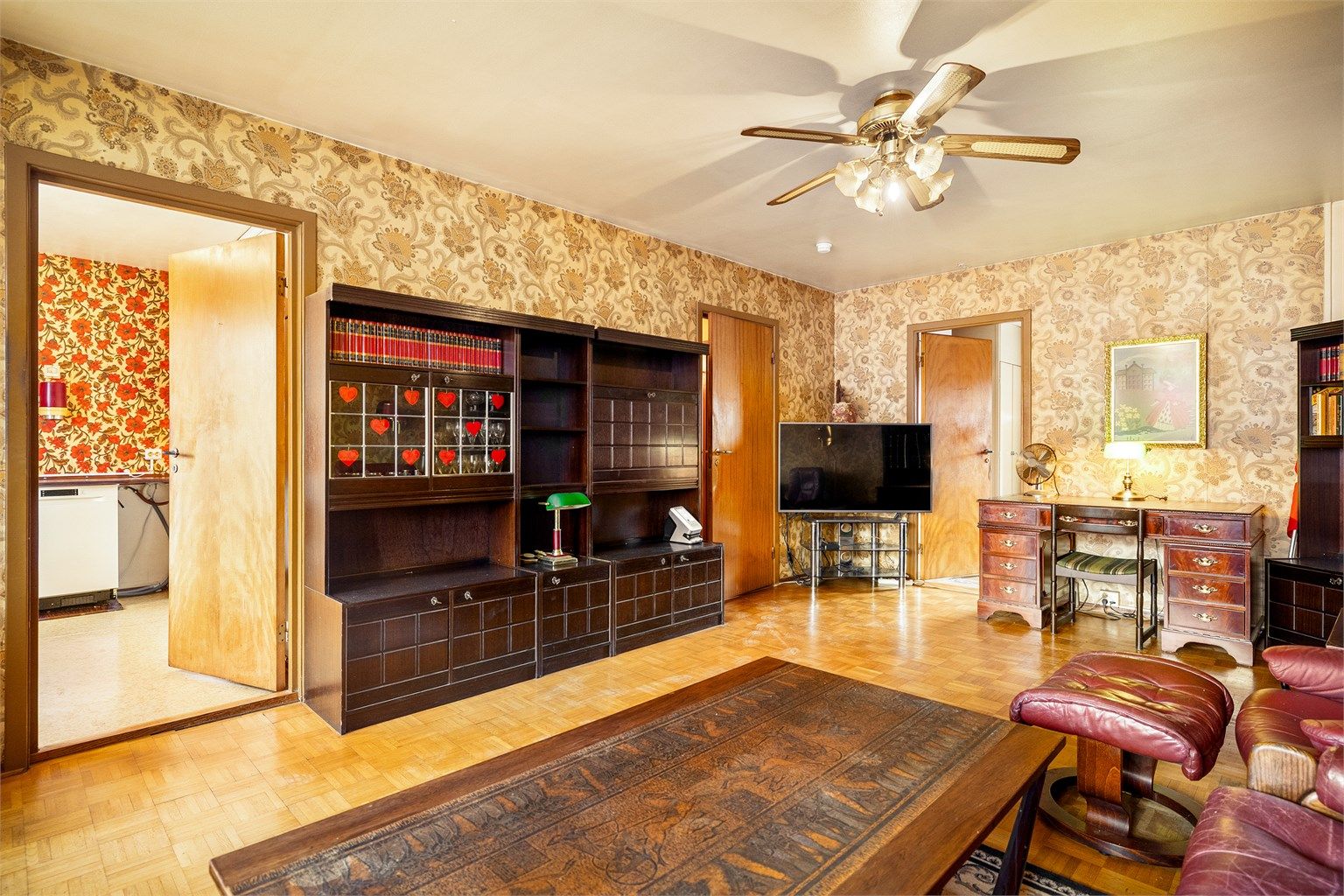 En arealeffektiv planløsning gir en naturlig flyt mellom leilighetens ulike soner. 