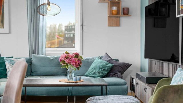 Velkommen til Øvre Kjellerstuvei 10 - Presentert av Alice U. Lundberg v/Krogsveen