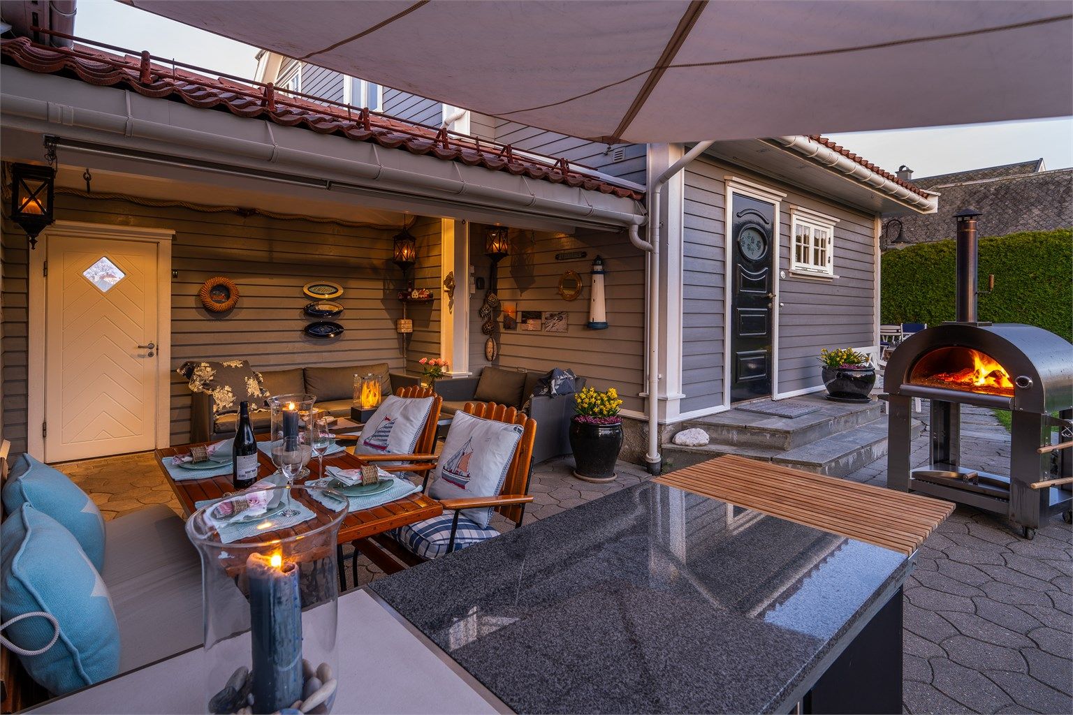 Klart for sosial hygge langt på kveld.