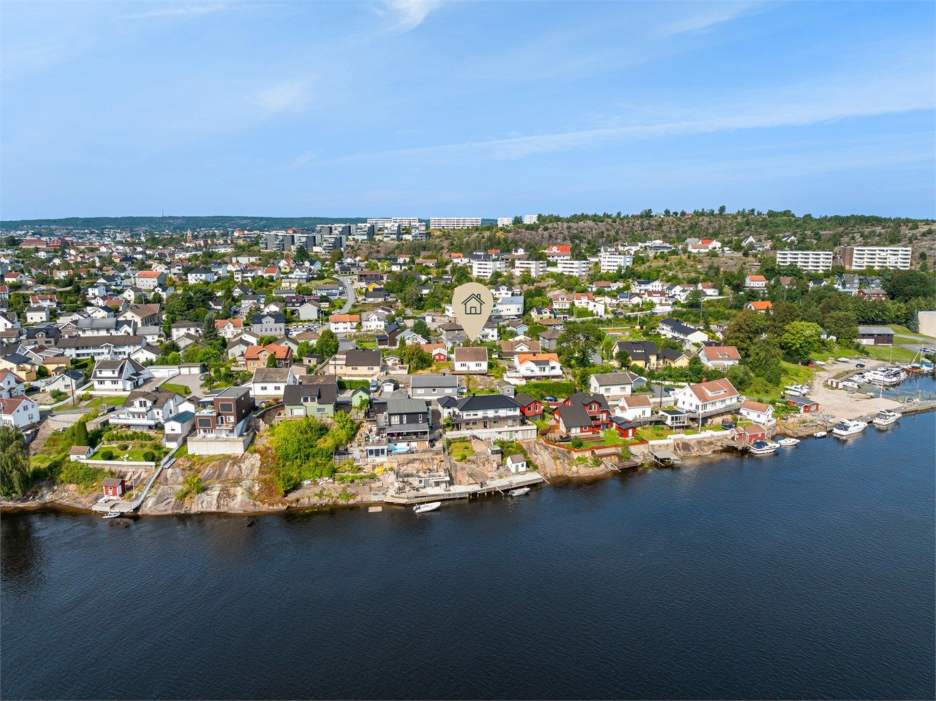 Elvestien 16 presenteres av Amir Pedersen-Paydar i Krogsveen.