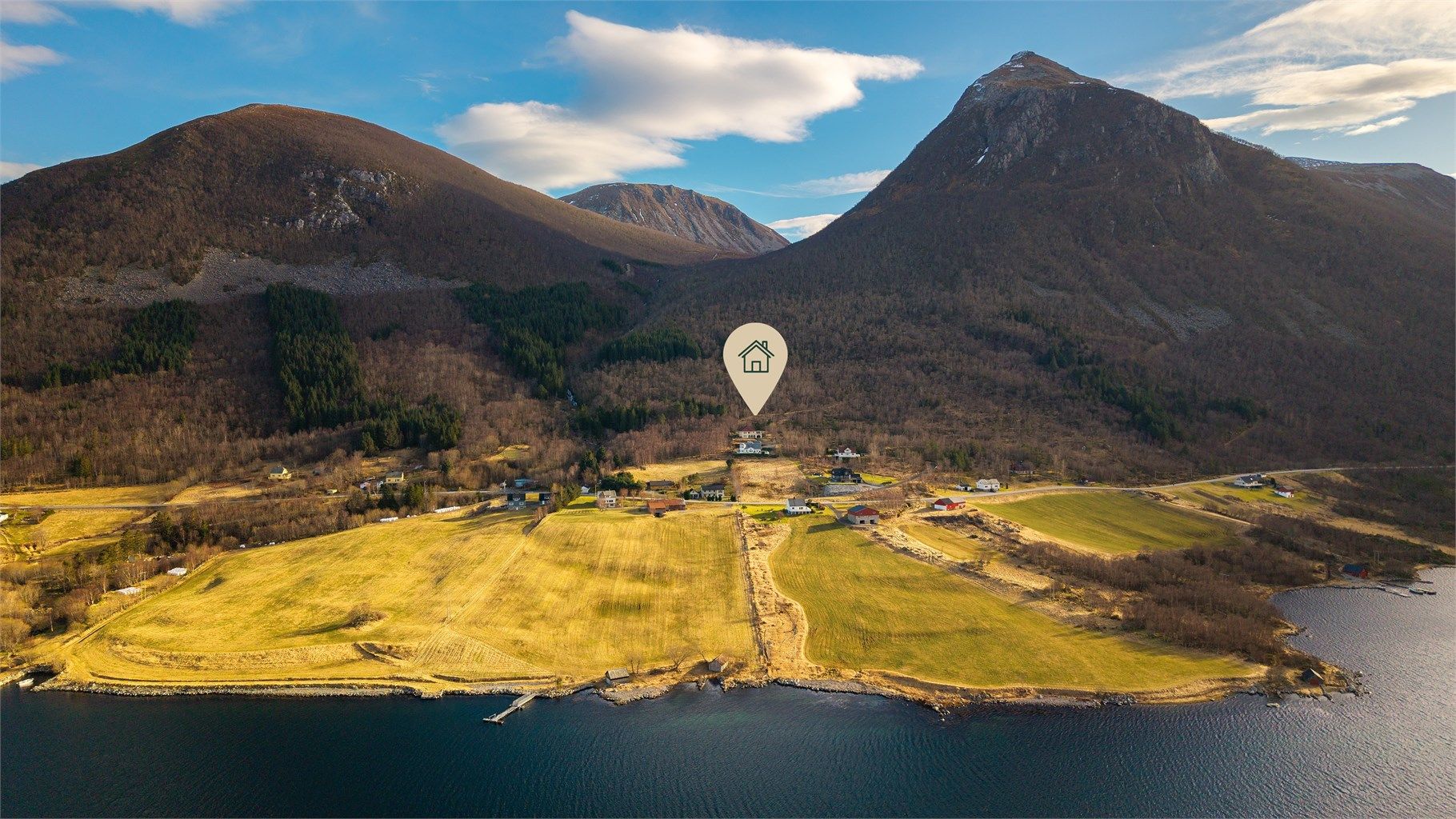 Dronebilde av nærområdet i Vestrefjorden