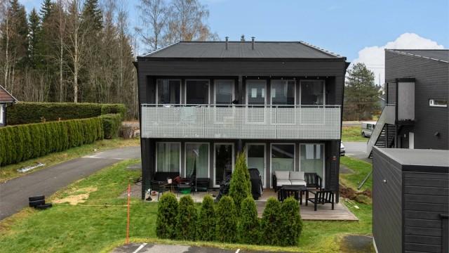 Velkommen til Lundstadjordet 32 Foto: Romeriksfotografene (Hege Leren)