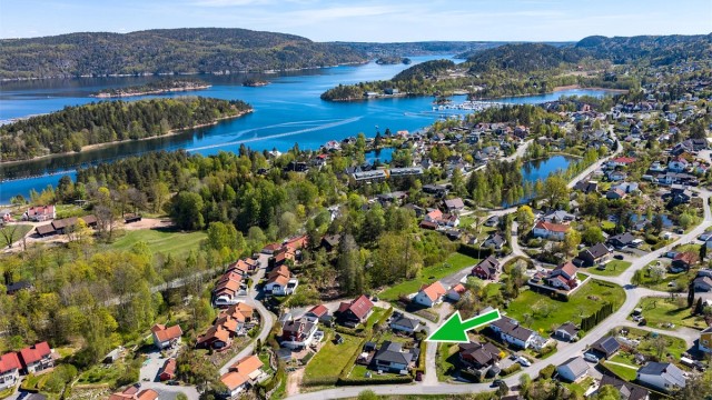 Kort vei til Oslofjorden og Sætre sentrum
