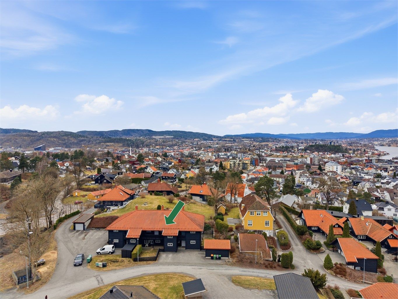 Krogsveen v/Sander Stølan presenterer Lilleåsvegen 23E! 
Foto: A7 Media