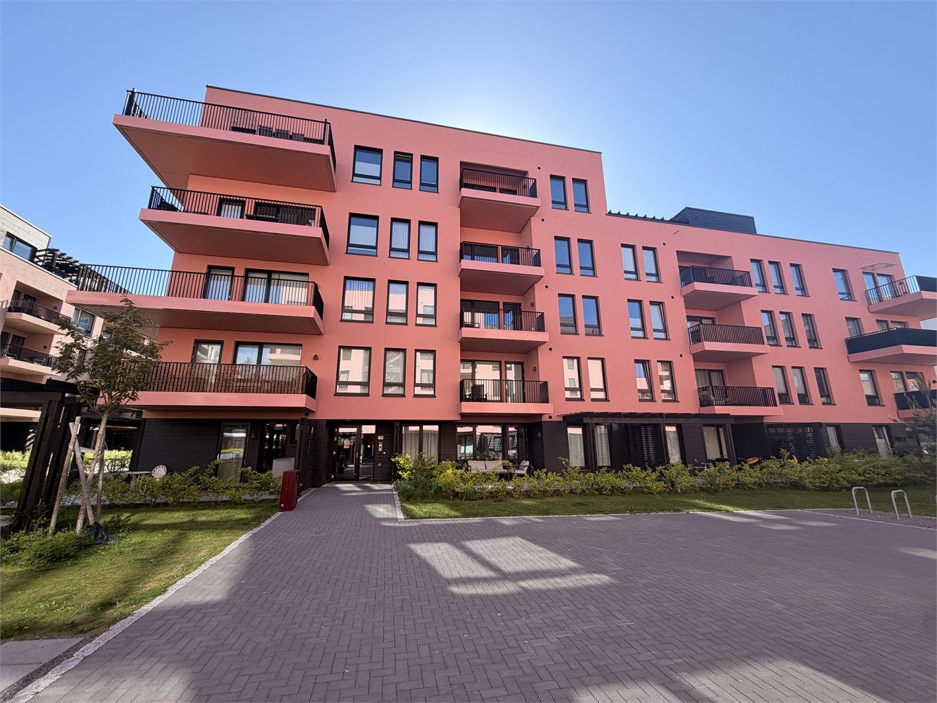Leiligheten er beliggende i et nyere boligområdet på Lørenskog - Midt i sentrum!