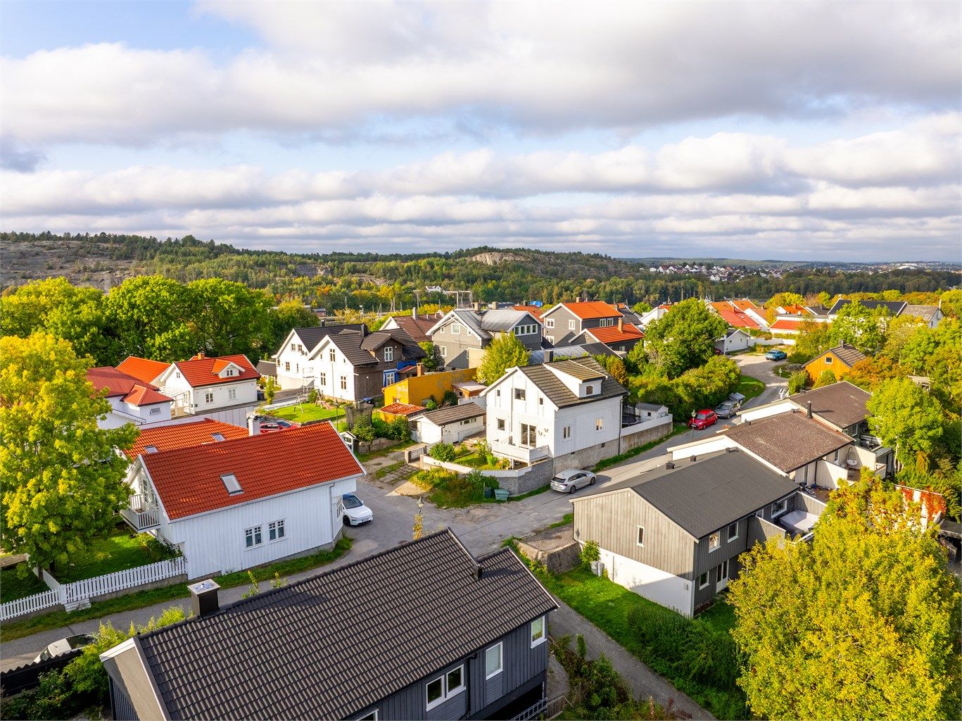 Bo i et hyggelige og rolig nabolag med nærhet til det du trenger