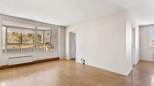 Robin Lauritzen v/ Krogsveen Eiendomsmegling har gleden av å presentere Ludvig Karstens vei 10!