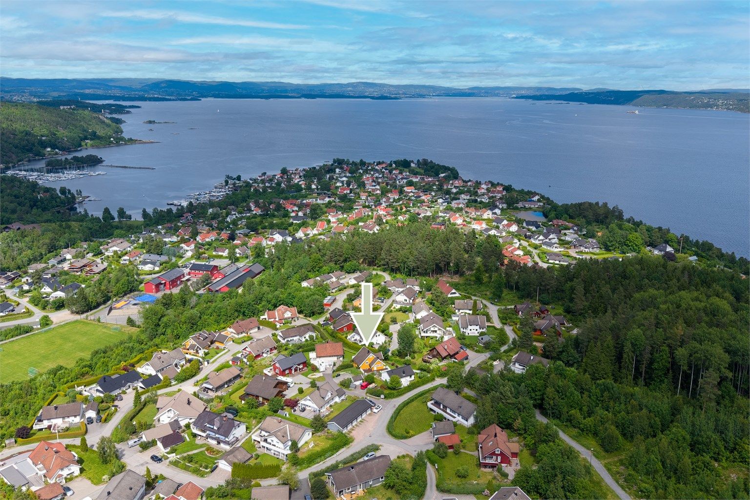 Beliggende i et attraktivt og barnevennlig boligfelt 