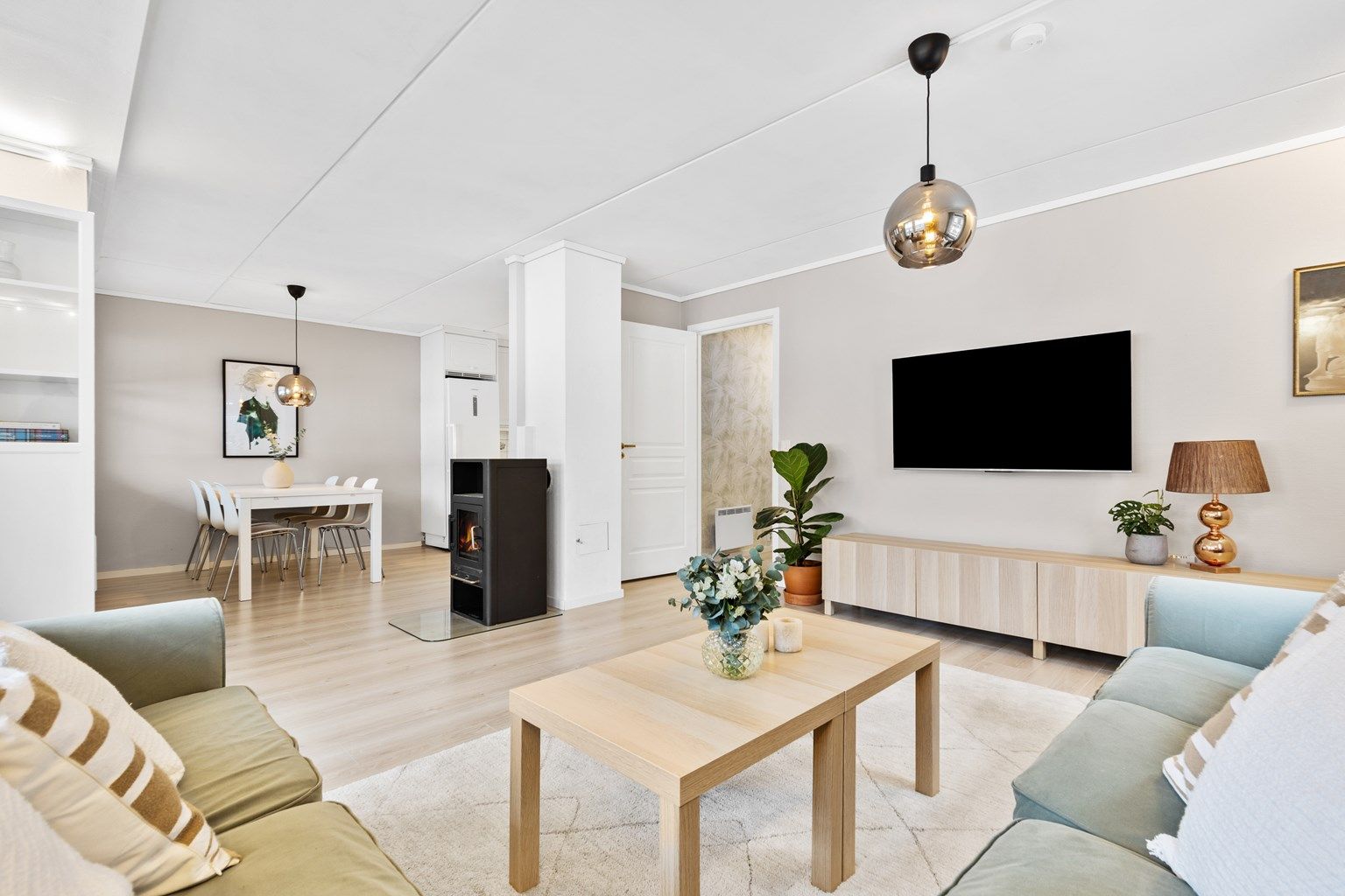 Velkommen til Torstadskogen 35A, presentert av Terje Tveit i Krogsveen.