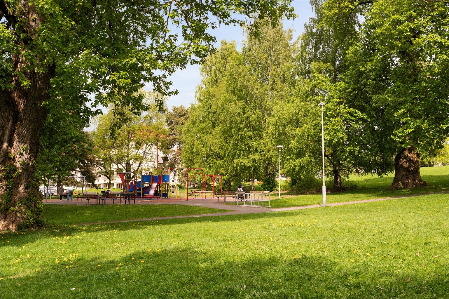 Lekeplass i nærområdet.