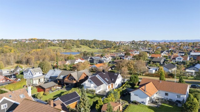 Nærområdet på Stokka byr på flotte rekreasjonsmuligheter med kort vei til både Litla og Store Stokkavatnet.