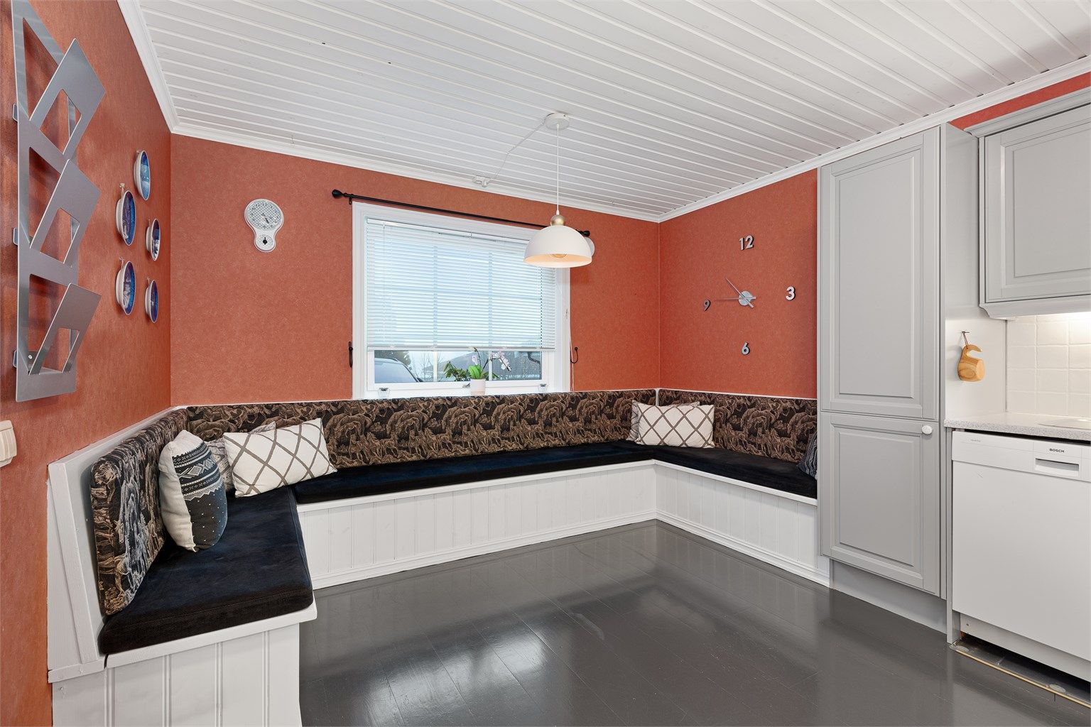 Spisekroken er et naturlig samlingspunkt i hverdagen.