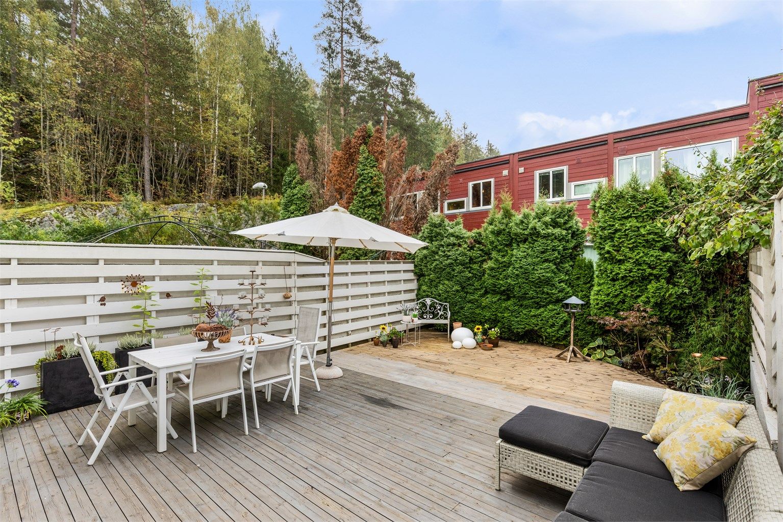 Frodig beliggenhet og marka som nærmeste nabo