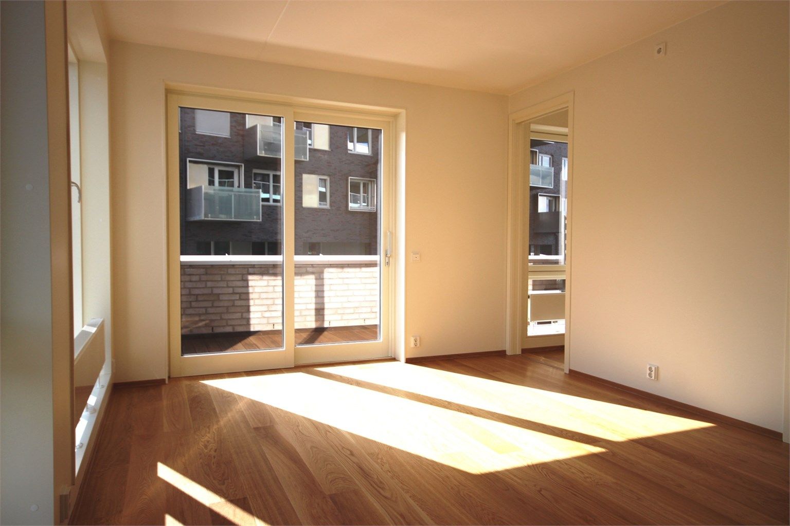 Stue med utgang til privat terrasse.