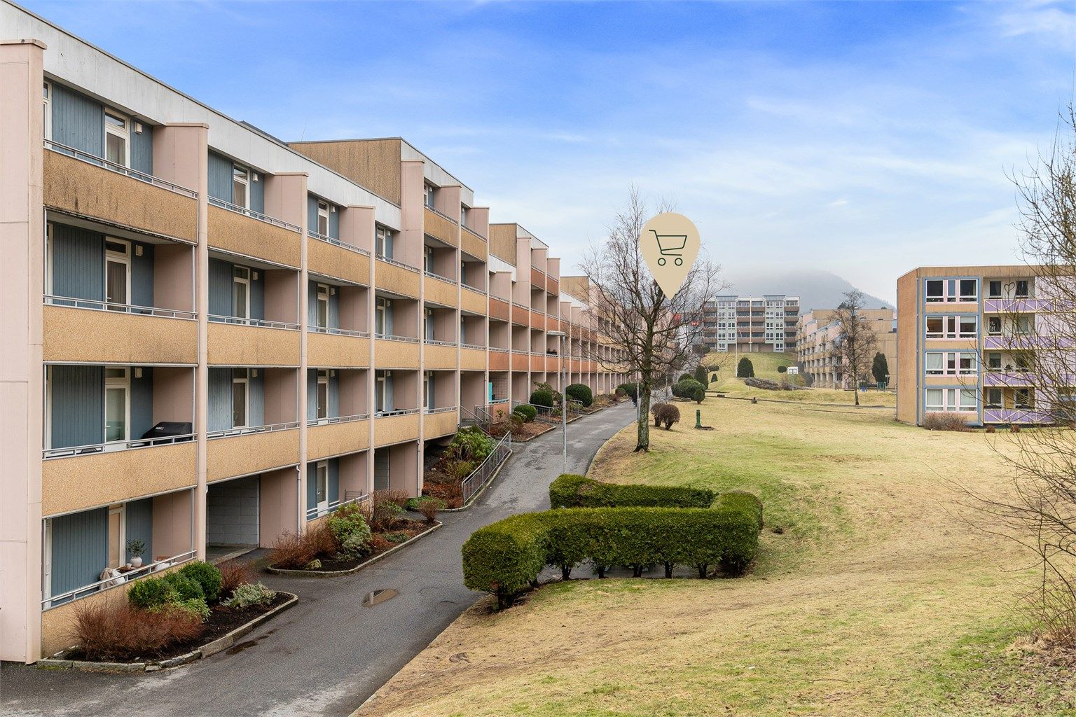 - Her ser man hvor nærme leiligheten ligger Oasen senter - 