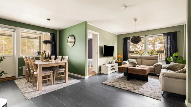 Blessomveien 44 presenteres av Raymond Bøhn i Krogsveen.