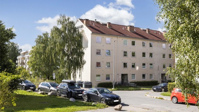 Borettslaget tilbyr leie av parkeringsplass etter venteliste.