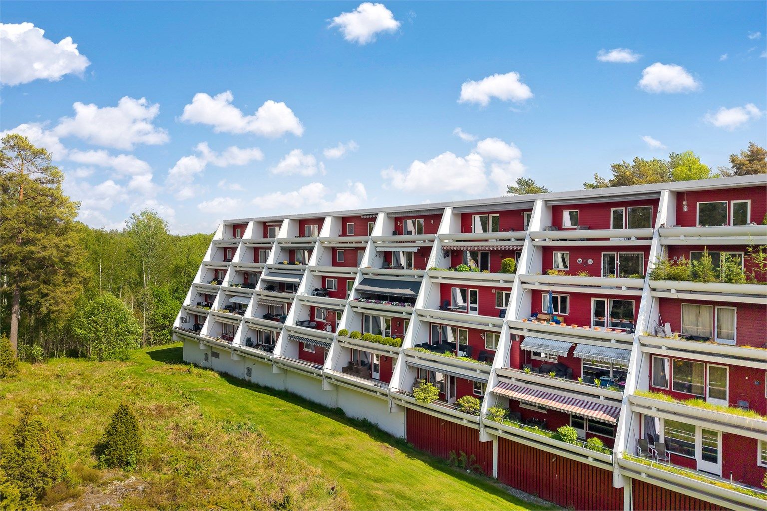 Rolig beliggenhet innerst på feltet