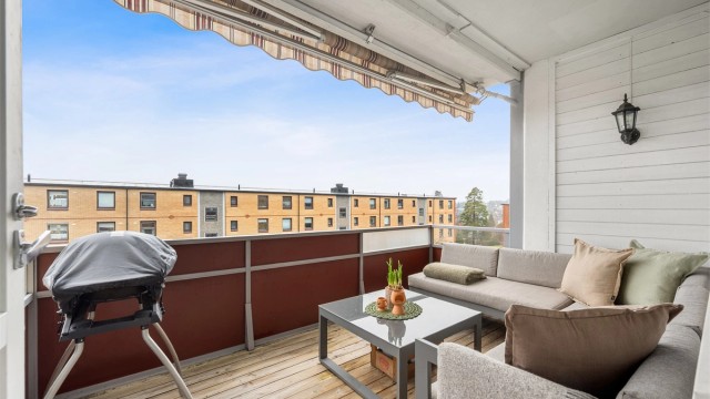 Velkommen til Olav Nygards veg 20!
3-roms i 3. etasje.