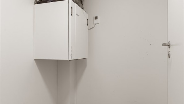 Bod med motor til ventilasjonsanlegg