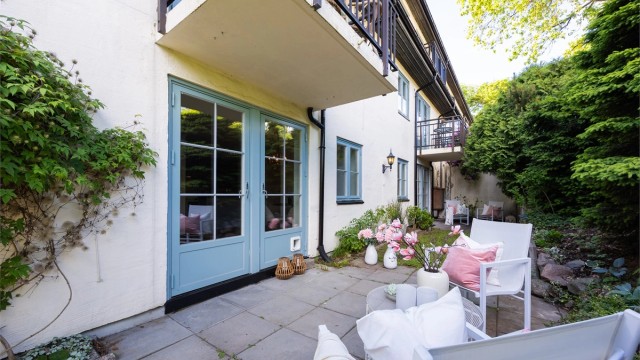 Velkommen til Arnstein Arnebergs vei 5! Presentert v/ Therese Ekeli i Krogsveen.