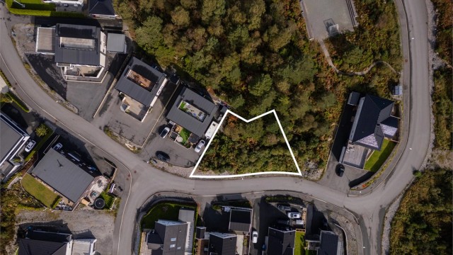 Velkommen til Gunnlafjellet 5! Meget flott boligtomt i regulert boligområde.