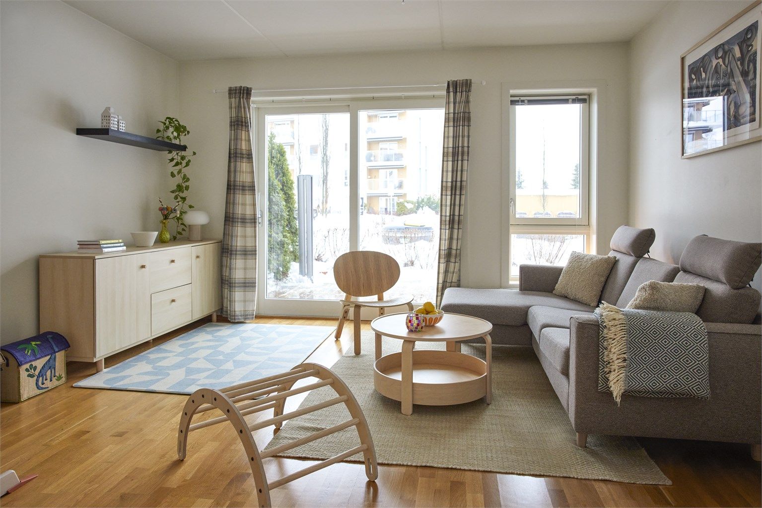 Stue med gode lysforhold