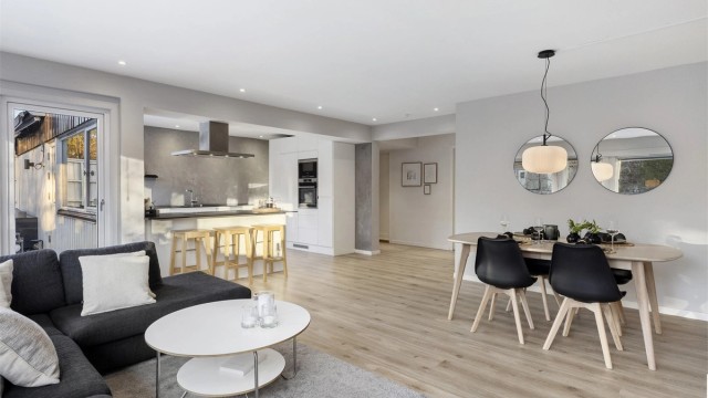 Velkommen til Oppegårdveien 209 - En innbydende 4-roms selveier i 1. etasje.