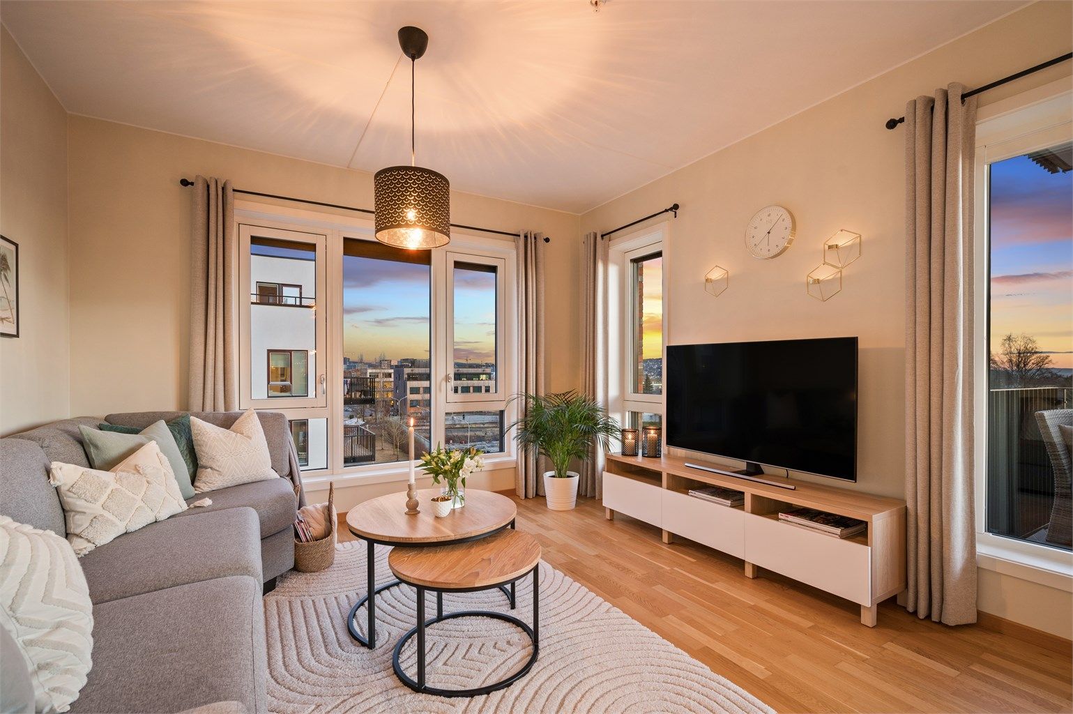 Jonas Ekse Hovland v/ Krogsveen har gleden av å presentere Bøkkerveien 40A! 