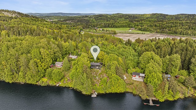 Turmulighetene starter rett utenfor døren, med et rikt nettverk av merkede løyper i området.