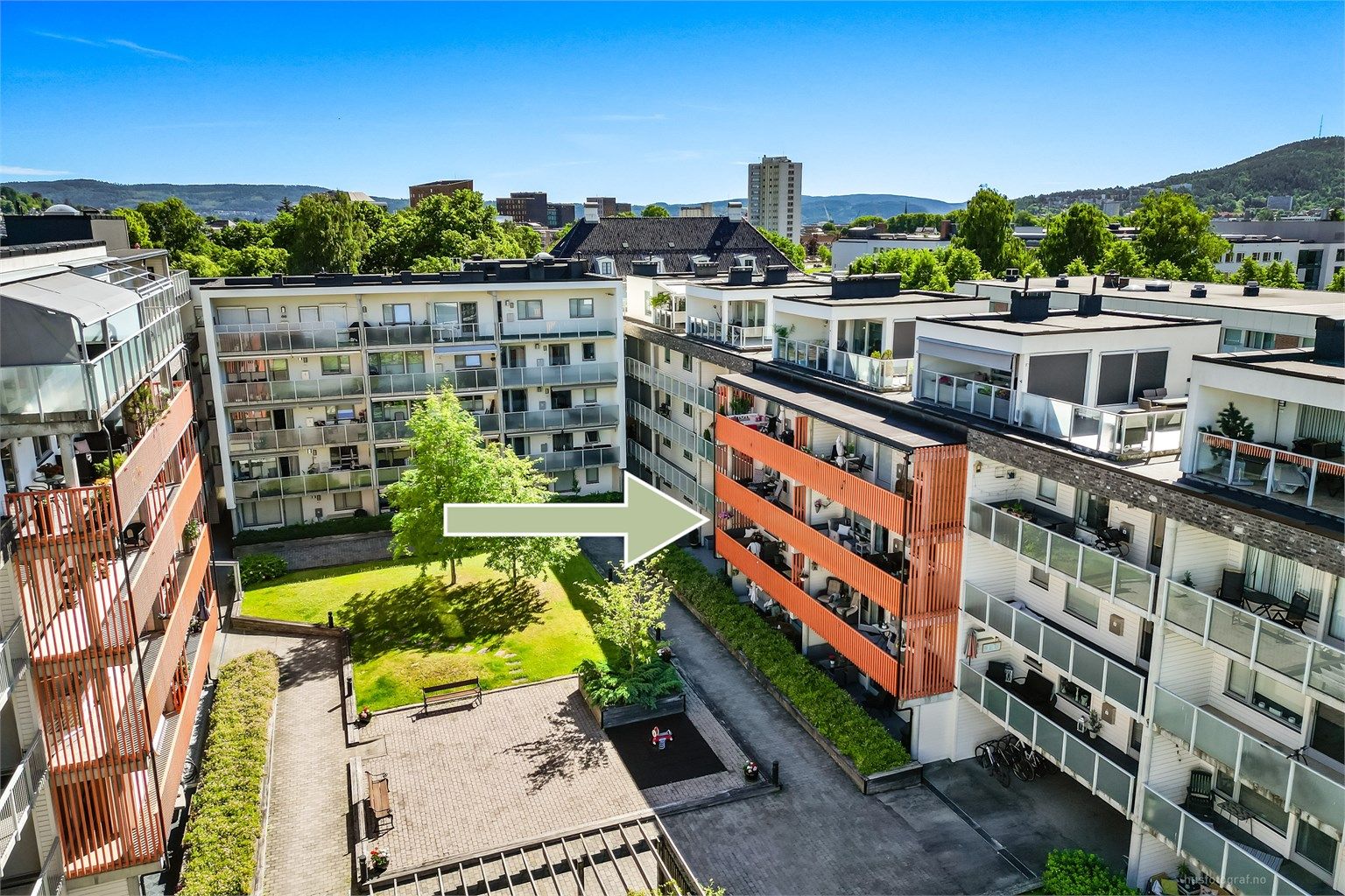 Lys og gjennomgående 3-roms eierleilighet beliggende i 2. etasje.
Foto: Haiman Askari