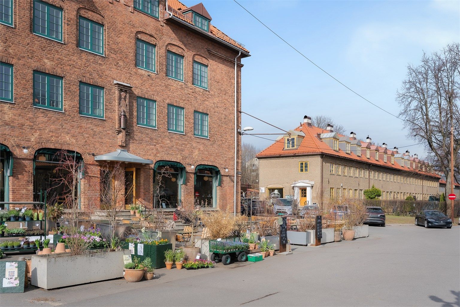Lille Tøyen Hageby er et levende lokalsamfunn med, kaffee og fellesarrangementer som sommerfest og julegrantenning.