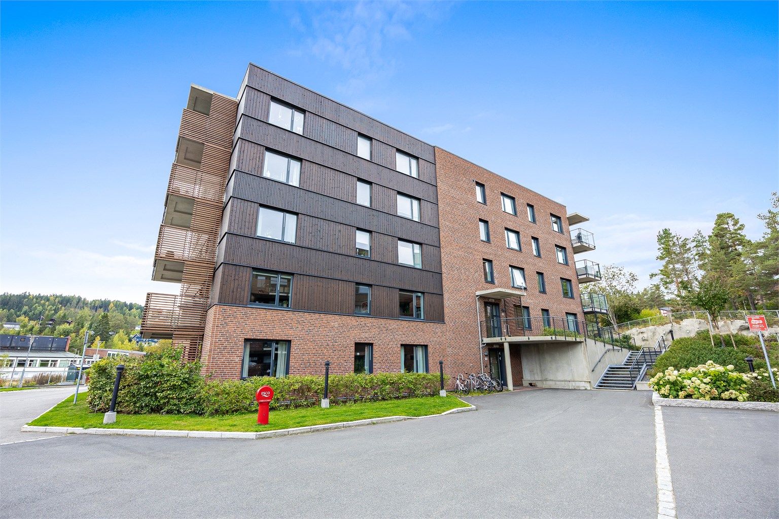 Moderne leilighetsbygg fra 2022.