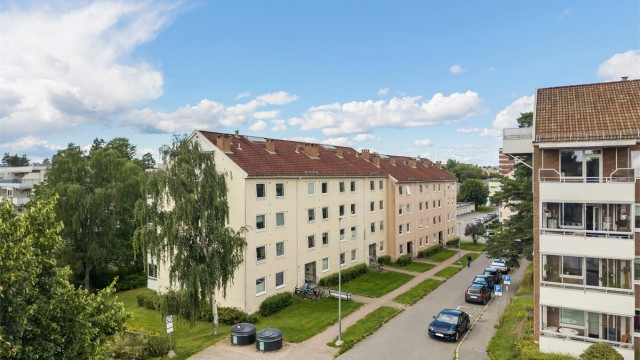 Rolig og etablert boligområde på Lambertseter.