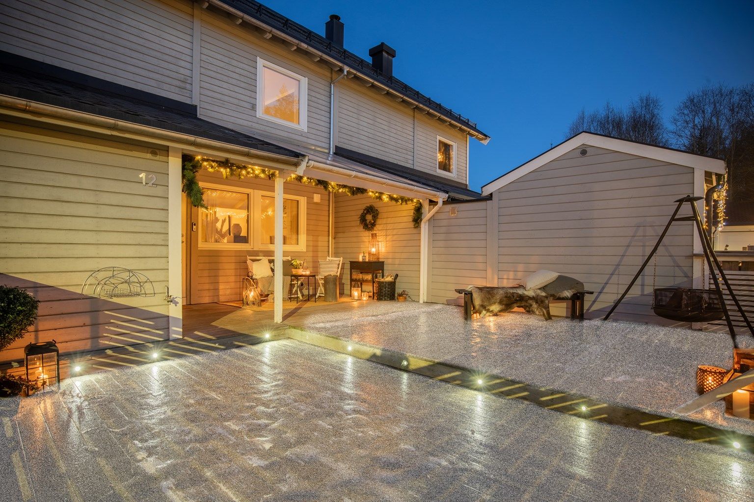 Eiendomsmegler Krogsveen v/ Robin Lauritzen har gleden av å presentere Munkebekken 12! 