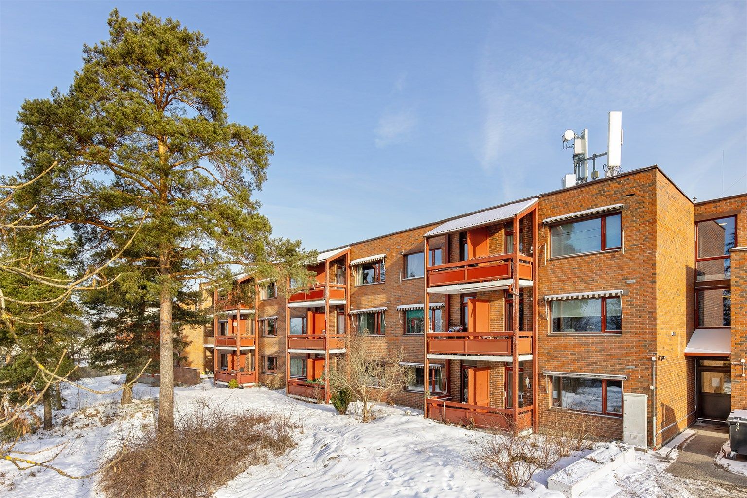 Velkommen til Ekebergveien 208, en praktisk leilighet med trappefri adkomst i populære Skovheim. Foto: Petter Tanum/TanumFoto