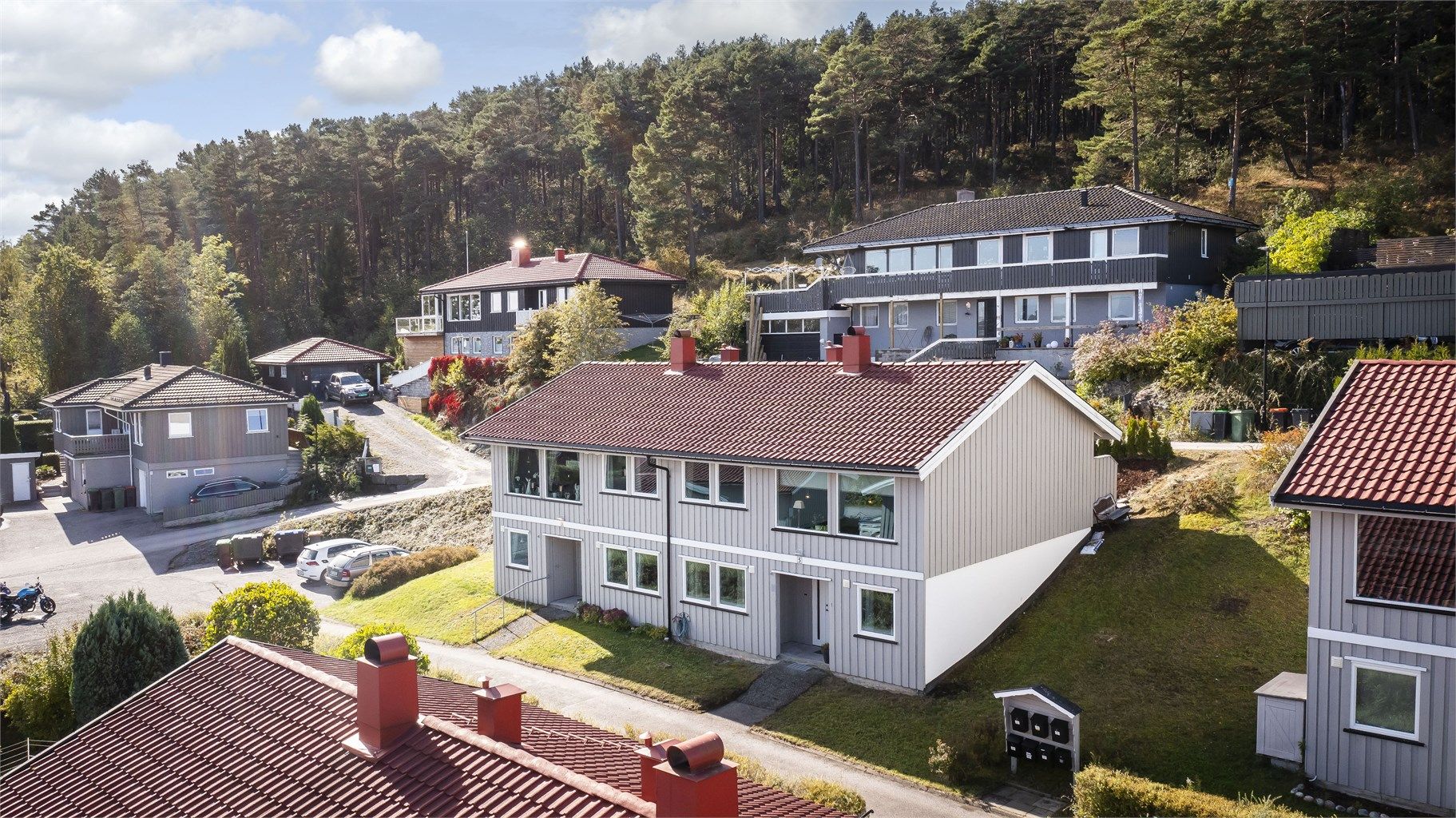 Lekker halvpart av tomannsbolig med attraktiv beliggenhet på Hydal i Langesund