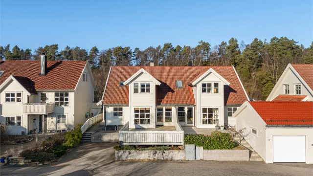 - Velkommen til Kjenndalstoppen 39 -